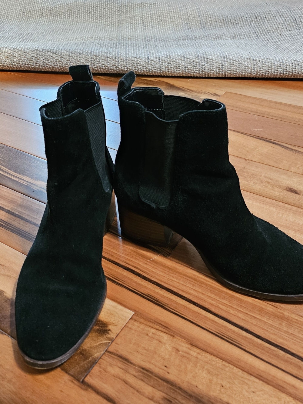 GAP Black Suede Chelsea Ankle Boots - Women